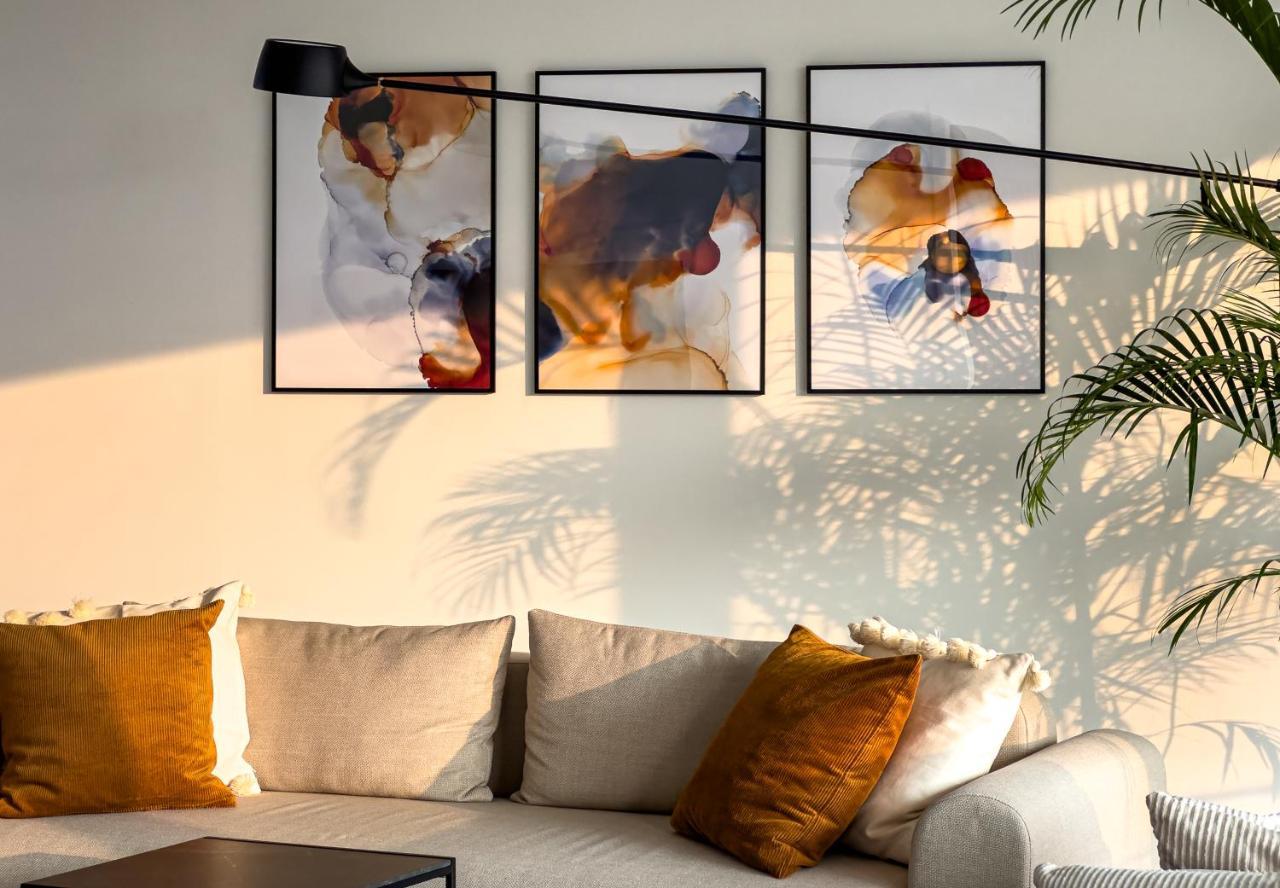 Exclusive Penthouse With Sunset Views Leilighet